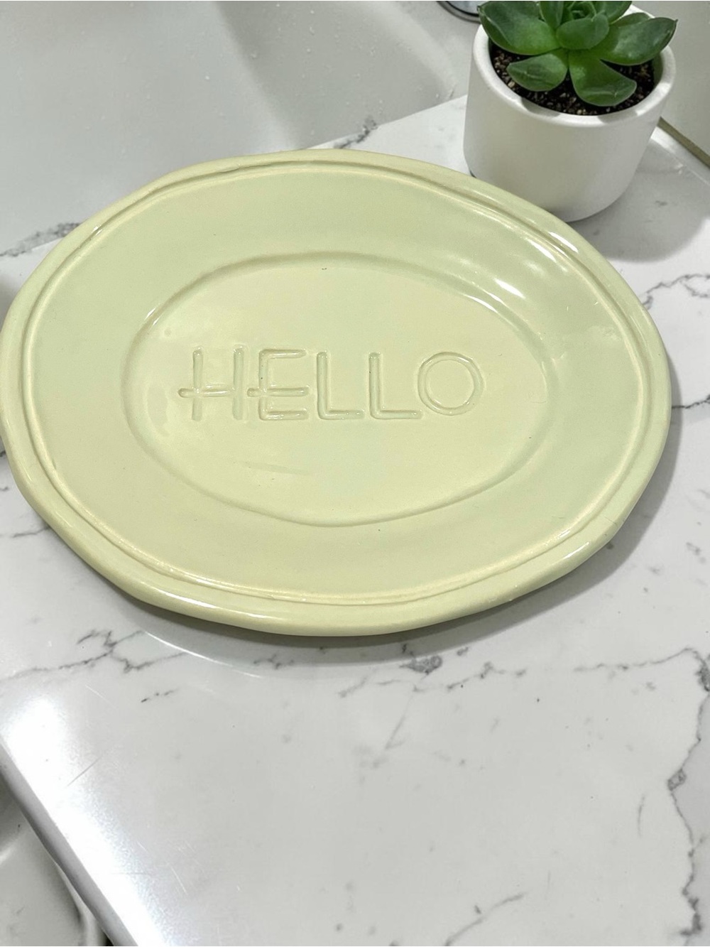 Vietri Italy HELLO Soap Dish Celadon Green Ceramic Bathroom Tray Made in Italy